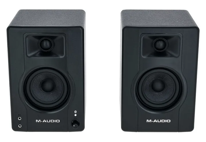 M-Audio BX3BT, de regelaars aan de achterzijde