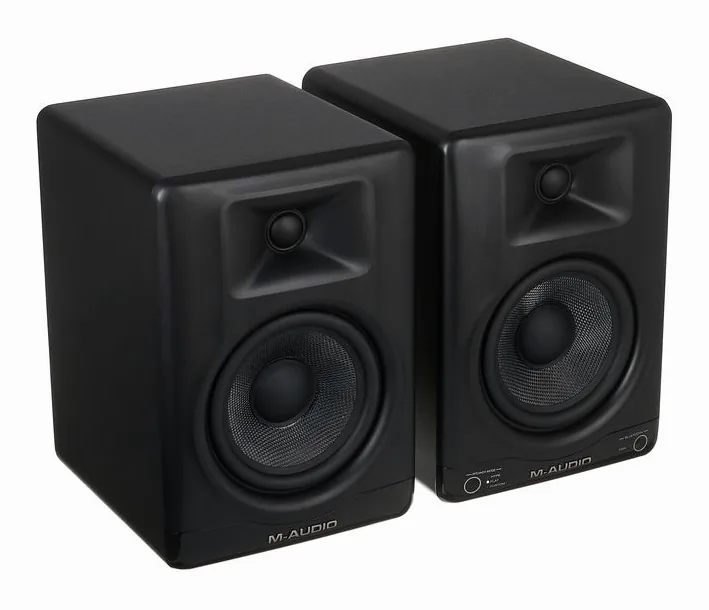 M-Audio BX5BT, de bassreflexpoort