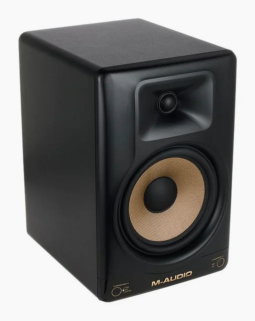 M-Audio Forty Eighty, de bassreflexpoort
