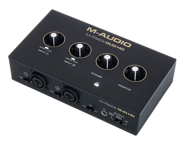 M-Audio M-Track Duo HD Producer Pack, het volumeknopje en de LED-meters