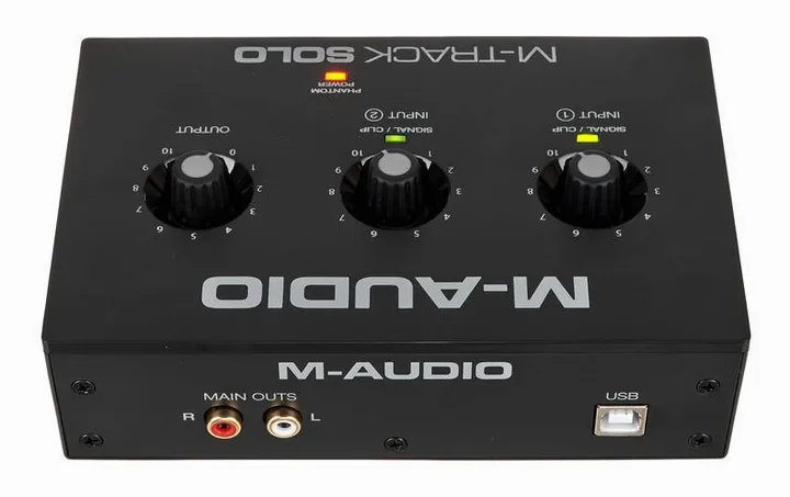 M-Audio M-Track Solo, het volumeknopje en de LED-meters