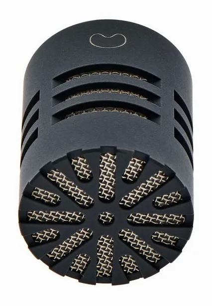 Microtech Gefell M 40, de XLR-aansluiting onderaan