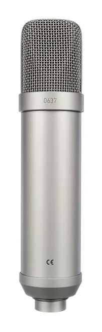 Microtech Gefell M 990 Satin Nickel, de XLR-aansluiting onderaan