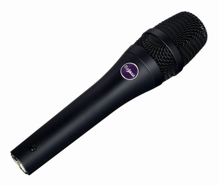 Mojave MA-D, de XLR-aansluiting onderaan