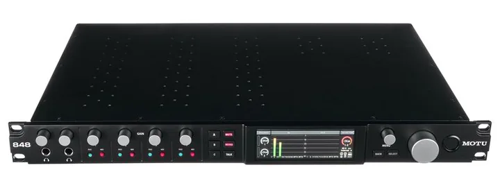 MOTU 848, het volumeknopje en de LED-meters