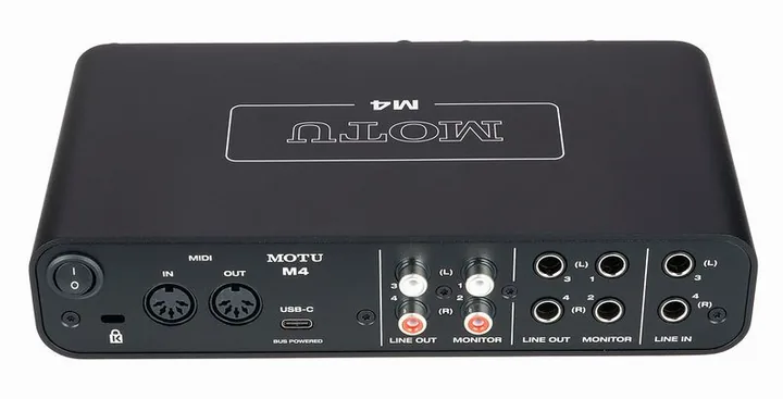 MOTU M4, het volumeknopje en de LED-meters