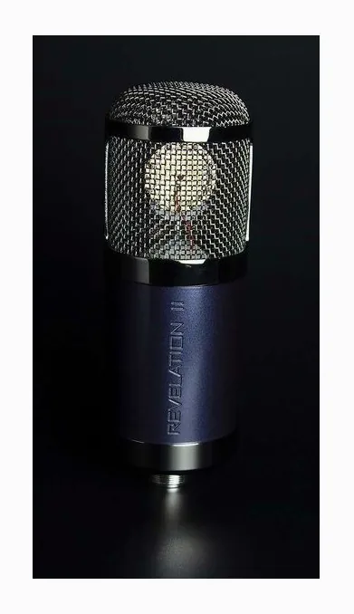 MXL Revelation II, het frontale grillewerk