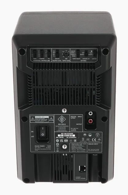 Neumann KH 120 II, de achterkant met de aansluitingen