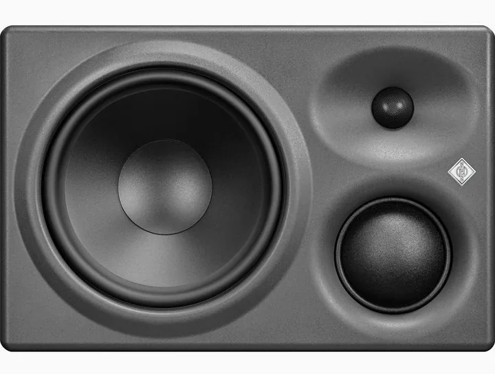 Neumann KH 310 II Right, de behuizing van opzij