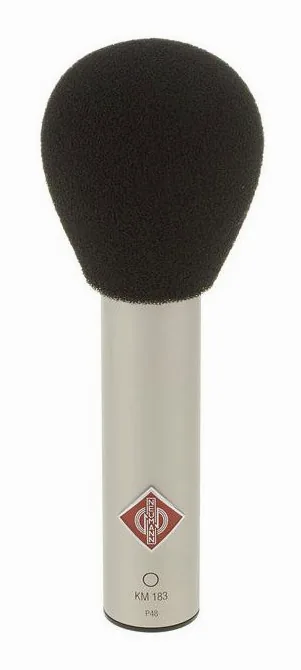 Neumann KM183 Stereo Set, het logo en de afwerking