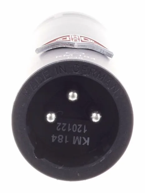 Neumann KM184mt, de XLR-aansluiting onderaan