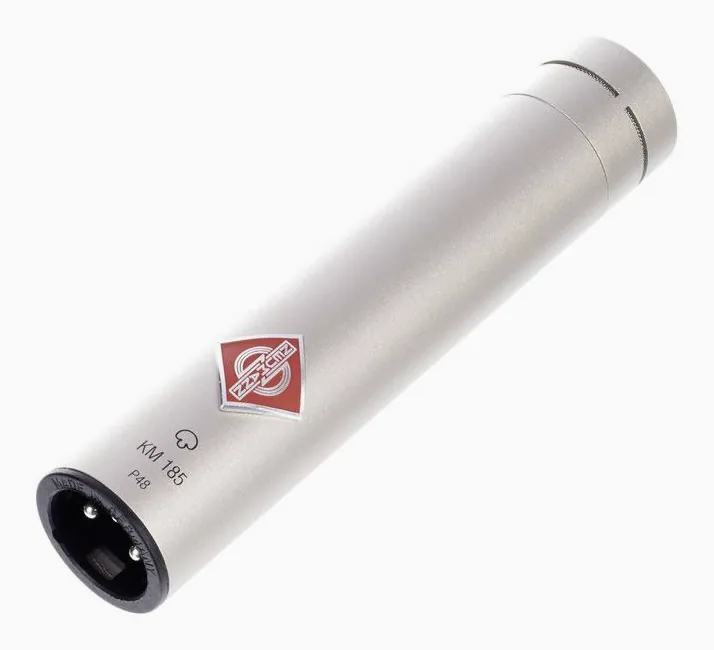 Neumann KM185, het logo en de afwerking