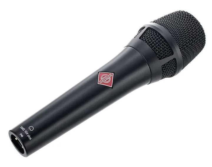 Neumann KMS 104 BK+ Elegance Bundle, het logo en de afwerking