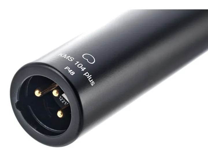 Neumann KMS 104 BK+ Elegance Bundle, het logo en de afwerking