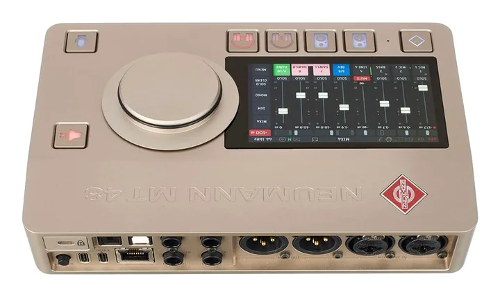 Neumann MT 48 U, de behuizing van opzij