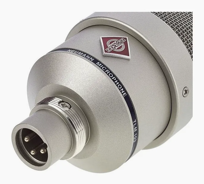 Neumann TLM 103, de behuizing van opzij