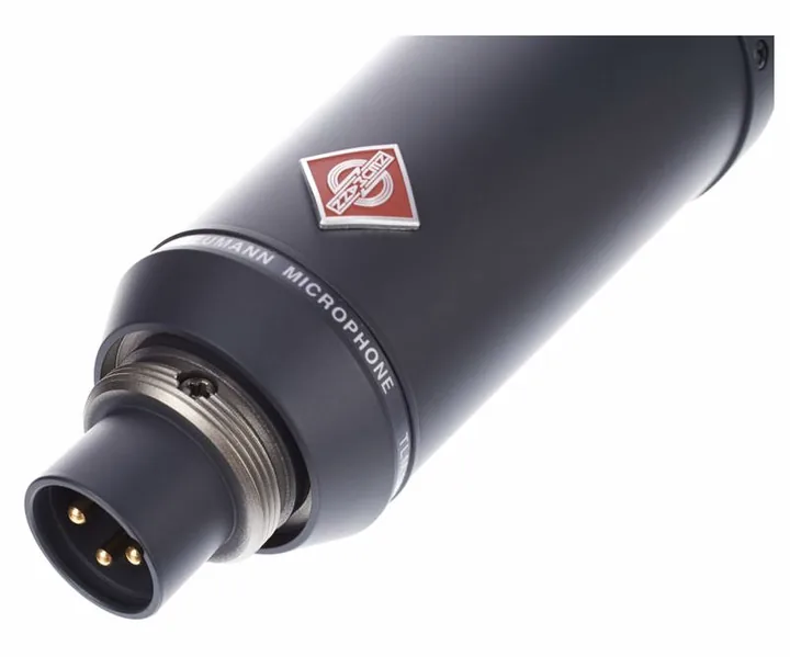 Neumann TLM 193, het frontale grillewerk