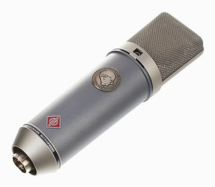 Neumann TLM 67 EA87 Bundle, de bevestiging en de houder