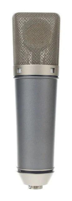 Neumann TLM67, de bevestiging en de houder