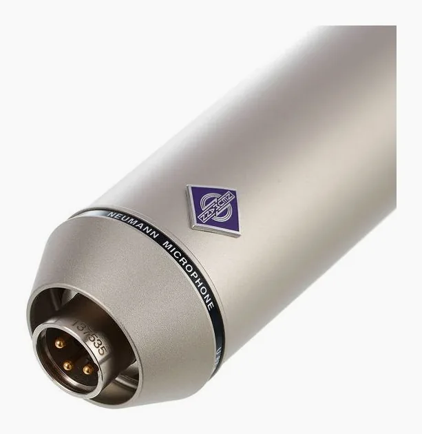 Neumann U87 AI Bundle, de microfoonkorf van dichtbij