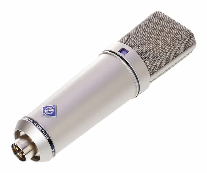 Neumann U89 I, het frontale grillewerk