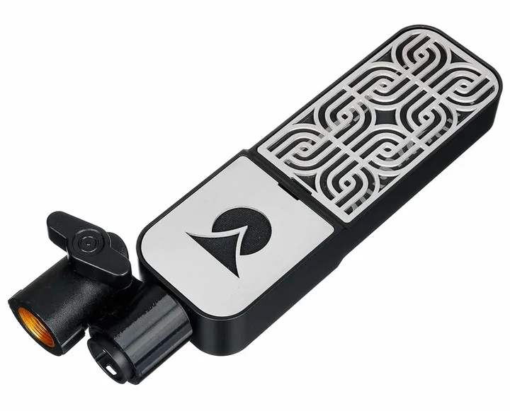 Ohma World Motif Ribbon Black & Steel, de bevestiging en de houder