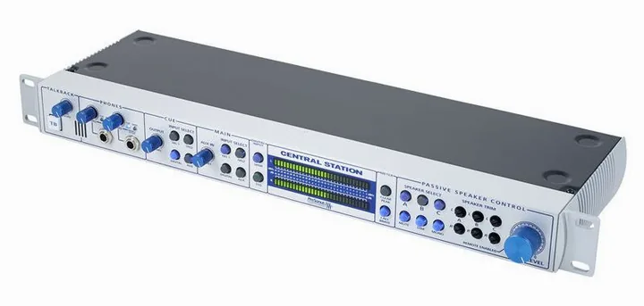 Presonus Central Station Plus, de behuizing van opzij