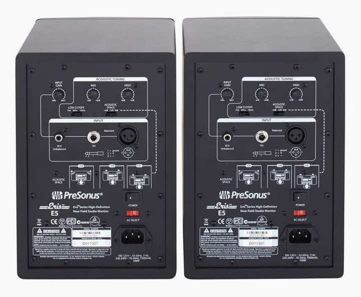 Presonus Eris E5 Stand Set, de achterkant met de aansluitingen