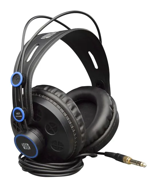 Presonus HD7, de kabelaansluiting aan de oorschelp