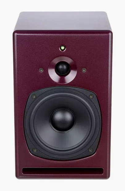 PSI Audio A17-M Studio Red, de regelaars aan de achterzijde