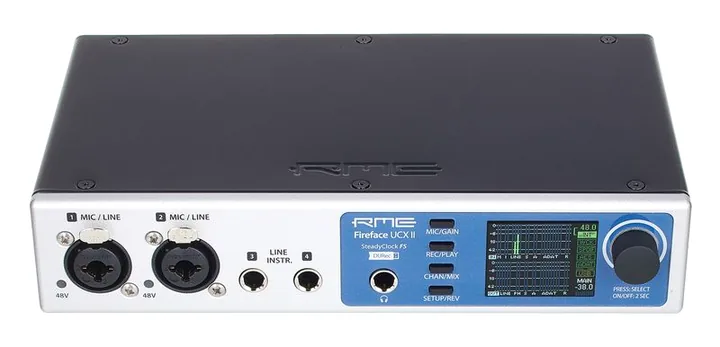 RME Fireface UCX II, de behuizing van opzij