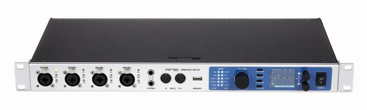 RME Fireface UFX III, de bovenkant van het apparaat