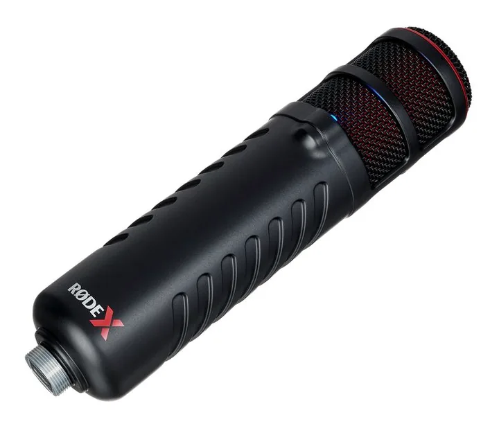 Rode XDM-100, de bevestiging en de houder