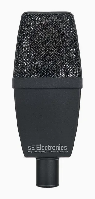 SE Electronics sE4100, de XLR-aansluiting onderaan