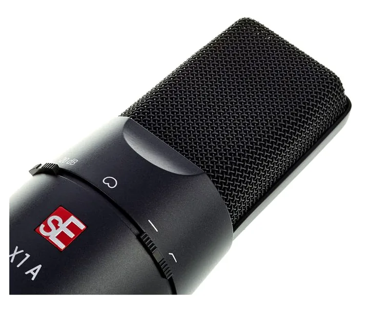 SE Electronics X1A, de bevestiging en de houder