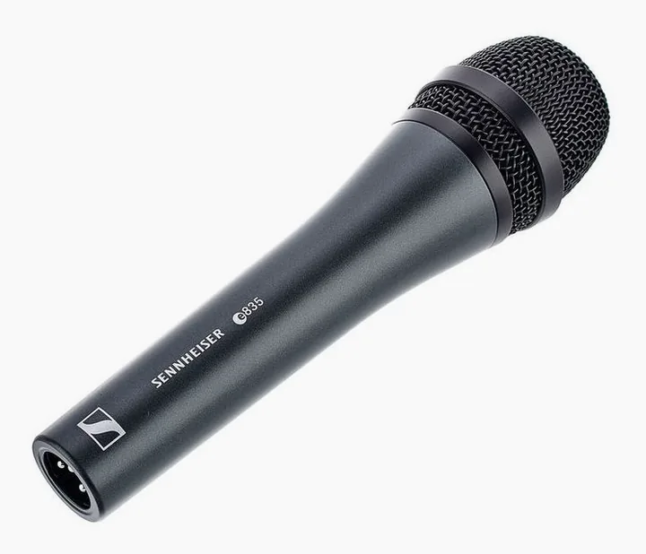 Sennheiser E835 Bundle, de behuizing van opzij