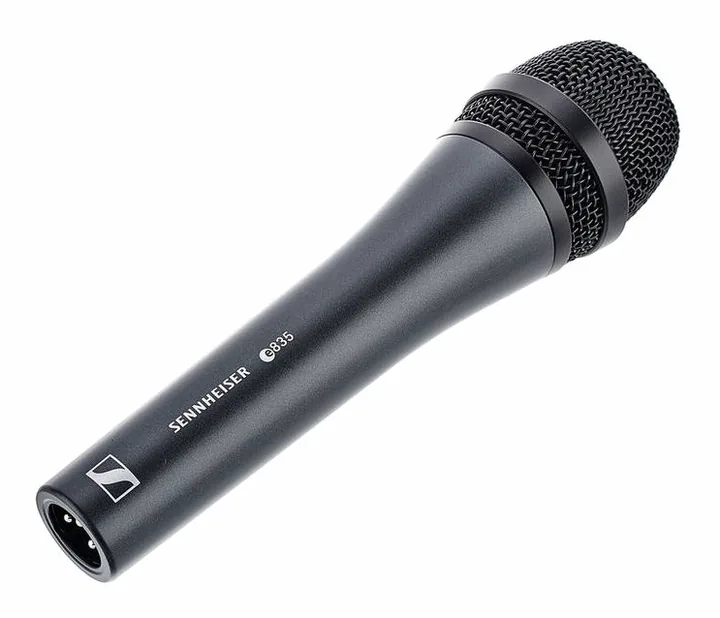 Sennheiser E835, het logo en de afwerking