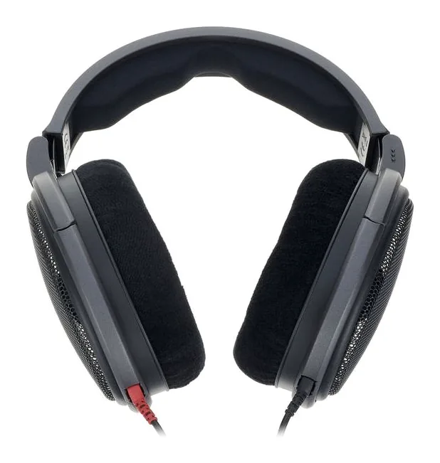 Sennheiser HD 600, de oorschelp van dichtbij