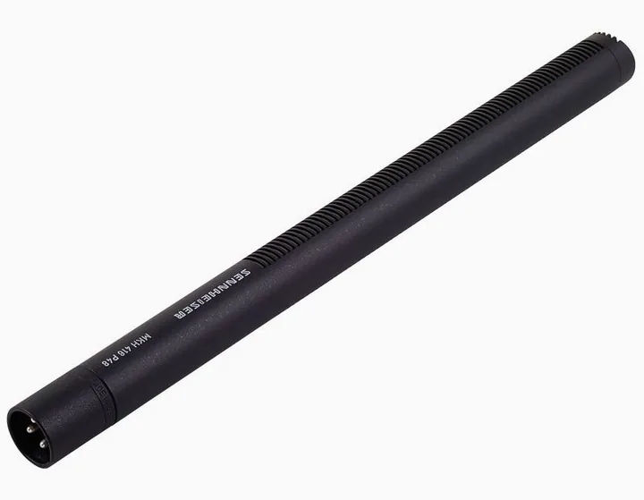 Sennheiser MKH 416 P48 DeadCat Bundle, de XLR-aansluiting onderaan