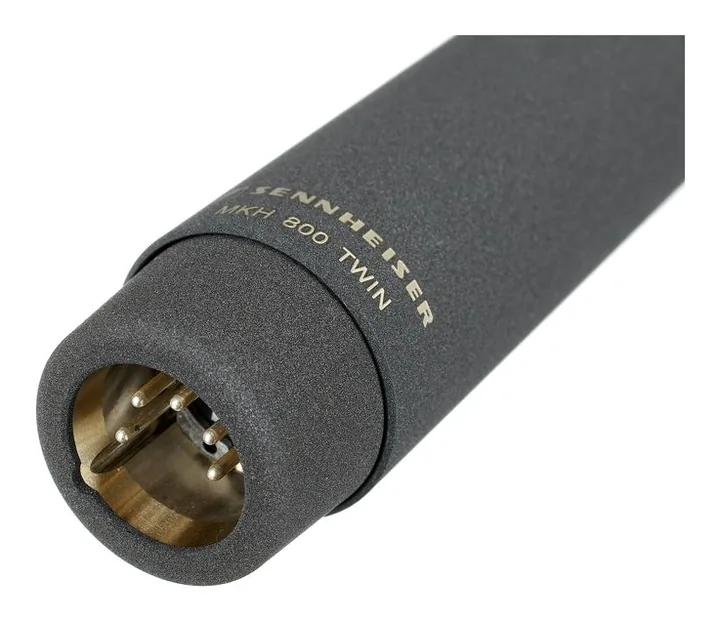 Sennheiser MKH 800 Twin Nx, de XLR-aansluiting onderaan