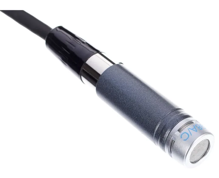 Shure Beta 98 AD/C, het frontale grillewerk