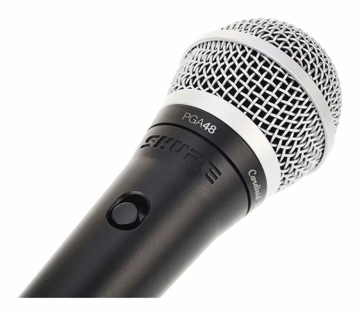 Shure PGA48, de bevestiging en de houder