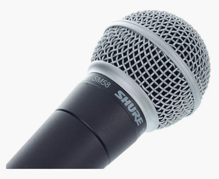 Shure SM58-Set, de XLR-aansluiting onderaan