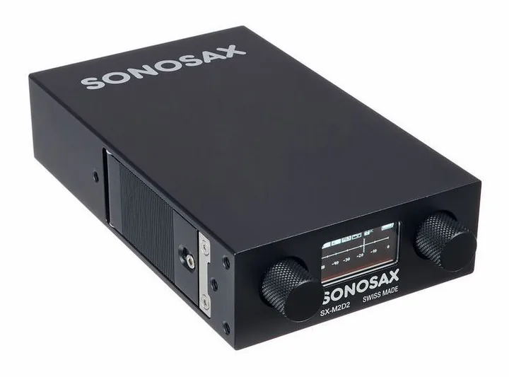 Sonosax SX-M2D2, de aansluitingen aan de achterkant