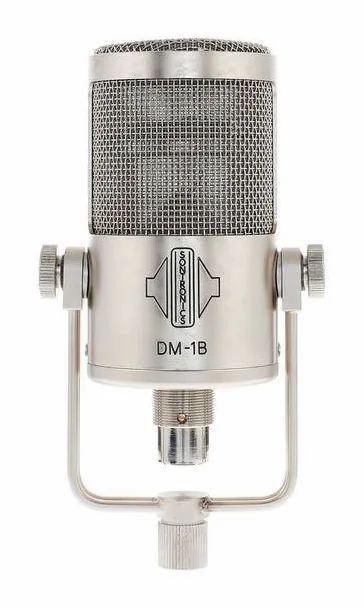 Sontronics DrumPack, de bevestiging en de houder