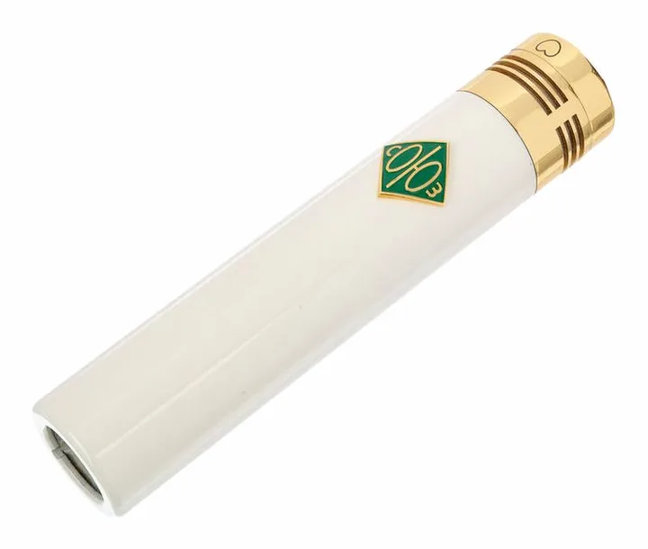 Soyuz 013 FET-M, de XLR-aansluiting onderaan