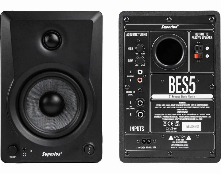 Superlux BES5, het frontpaneel met de woofer en tweeter