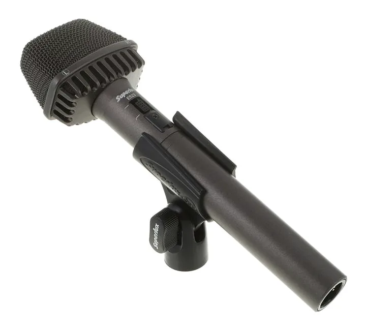 Superlux E523/D, de microfoonkorf van dichtbij