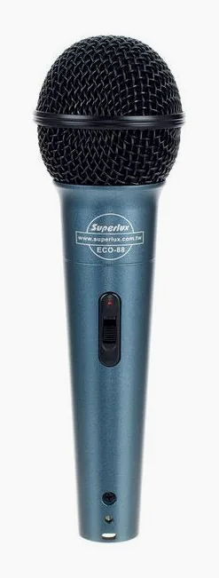 Superlux Eco 88 6pcs Pack, de bevestiging en de houder