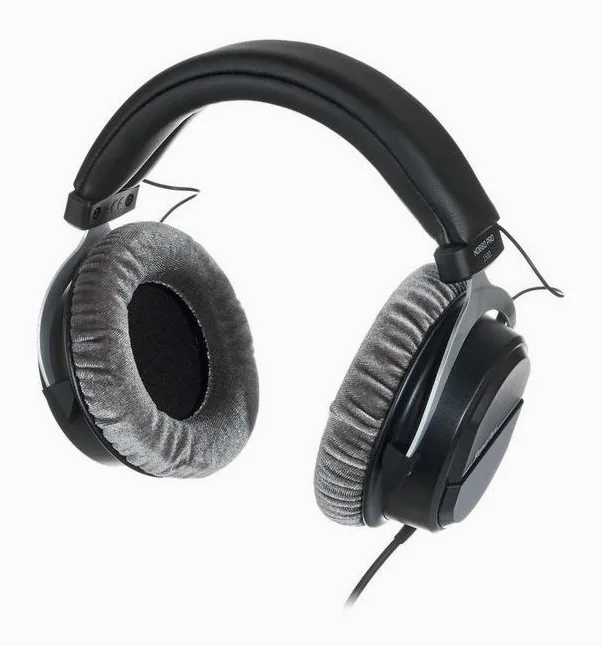 Superlux HD-660 Pro 150 Ohms, de hoofdband van bovenaf